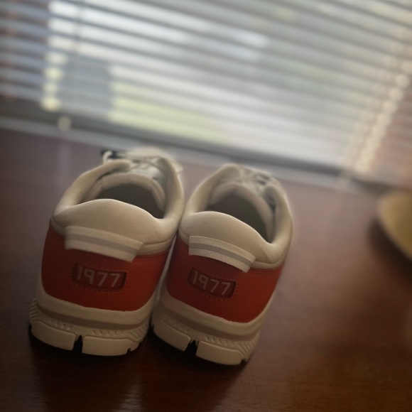 Le Tigre sneakers brand new - Picture 3 of 4